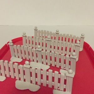 Dept 56 Cast Metal Village Picket Fence Set of 4 Perfect Condition